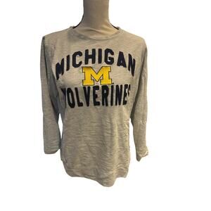 Women’s Michigan Wolverines Long Sleeve Shirt. Size Medium